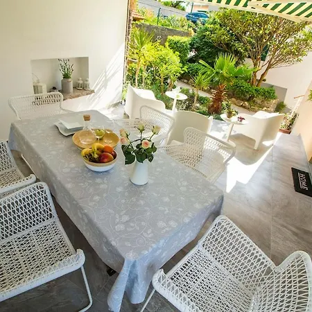 Garden Residence - Modern, Spacious, Nice View Apartamento